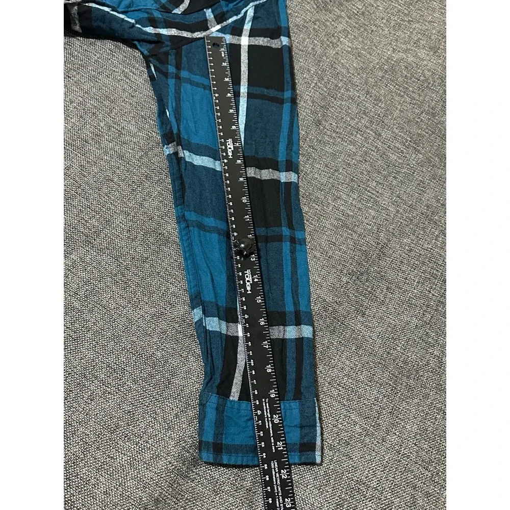 No Boundaries Men's‎ L (42-44) Plaid Long Sleeve Sweater Shirt